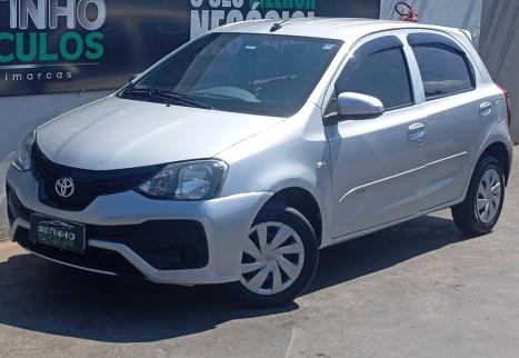 TOYOTA Etios Hatch 1.3 16V 4P FLEX X, Foto 1