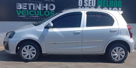TOYOTA Etios Hatch 1.3 16V 4P FLEX X, Foto 5