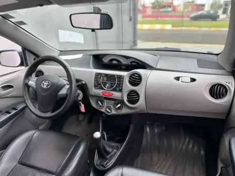 TOYOTA Etios Hatch 1.5 16V 4P FLEX XLS, Foto 10
