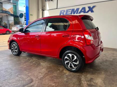 TOYOTA Etios Hatch 1.5 16V 4P FLEX XS AUTOM�TICO, Foto 6
