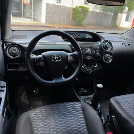 TOYOTA Etios Sedan 1.5 16V 4P FLEX XLS, Foto 6