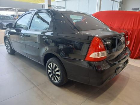 TOYOTA Etios Sedan 1.5 16V 4P FLEX XS AUTOM�TICO, Foto 5