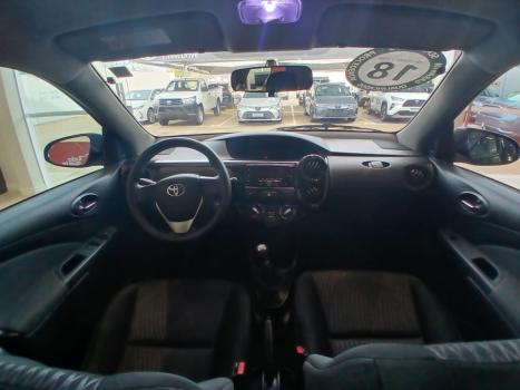 TOYOTA Etios Sedan 1.5 16V 4P FLEX XS AUTOM�TICO, Foto 12
