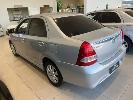 TOYOTA Etios Sedan 1.5 16V 4P FLEX XLS AUTOM�TICO, Foto 5