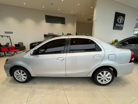 TOYOTA Etios Sedan 1.5 16V 4P FLEX X PLUS, Foto 8