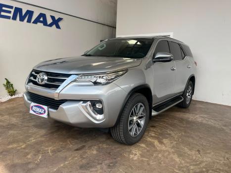 TOYOTA Hilux , Foto 4
