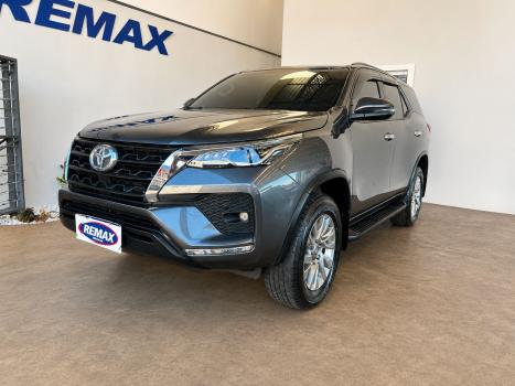 TOYOTA Hilux , Foto 4