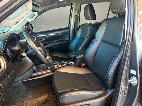 TOYOTA Hilux , Foto 8