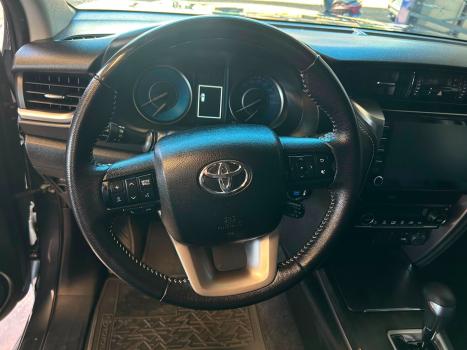 TOYOTA Hilux , Foto 12