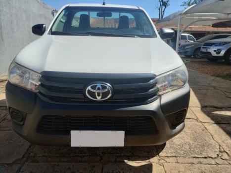 TOYOTA Hilux Caminhonete 2.8 4X4 DIESEL CABINE SIMPLES, Foto 2