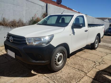 TOYOTA Hilux Caminhonete 2.8 4X4 DIESEL CABINE SIMPLES, Foto 1