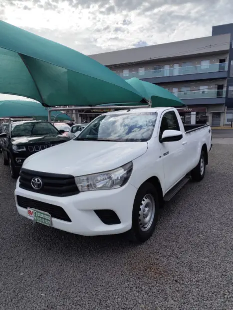 TOYOTA Hilux Caminhonete 2.8 4X4 DIESEL CABINE SIMPLES, Foto 3