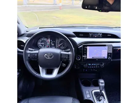 TOYOTA Hilux Caminhonete 2.8 16V SRX 4X4 DIESEL CABINE DUPLA AUTOMTICO, Foto 12