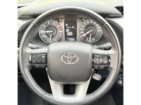 TOYOTA Hilux Caminhonete 2.8 16V SRX 4X4 DIESEL CABINE DUPLA AUTOMTICO, Foto 16