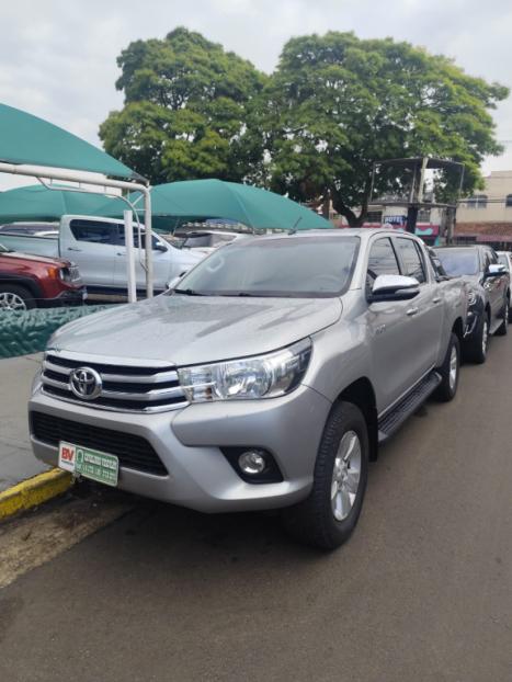 TOYOTA Hilux Caminhonete 2.8 16V SRV 4X4 DIESEL CABINE DUPLA AUTOMTICO, Foto 3