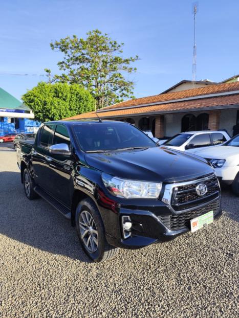 TOYOTA Hilux Caminhonete 2.8 16V SRV 4X4 DIESEL CABINE DUPLA AUTOMTICO, Foto 3