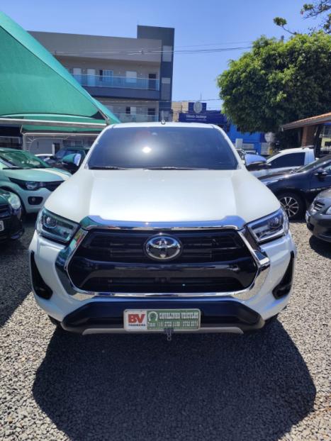 TOYOTA Hilux Caminhonete 2.8 16V SRX 4X4 DIESEL CABINE DUPLA AUTOMTICO, Foto 2