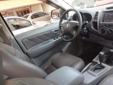 TOYOTA Hilux Caminhonete 3.0 16V 4P 4X4 SRV TURBO DIESEL CABINE DUPLA AUTOMTICO, Foto 6