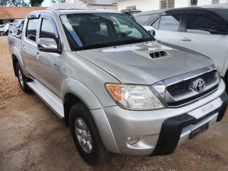 TOYOTA Hilux Caminhonete 3.0 16V 4P 4X4 SRV TURBO DIESEL CABINE DUPLA AUTOMTICO, Foto 1