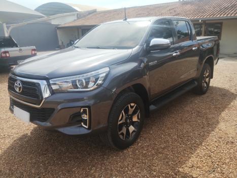 TOYOTA Hilux Caminhonete 2.8 16V SRX 4X4 DIESEL CABINE DUPLA AUTOMTICO, Foto 2