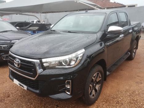 TOYOTA Hilux Caminhonete 2.8 16V SRX 4X4 DIESEL CABINE DUPLA AUTOM�TICO, Foto 2