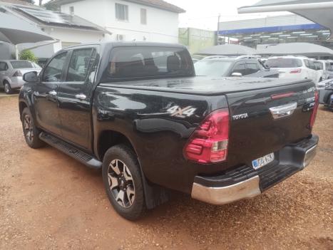 TOYOTA Hilux Caminhonete 2.8 16V SRX 4X4 DIESEL CABINE DUPLA AUTOM�TICO, Foto 3