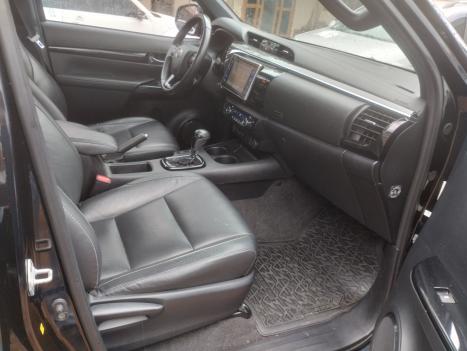 TOYOTA Hilux Caminhonete 2.8 16V SRX 4X4 DIESEL CABINE DUPLA AUTOM�TICO, Foto 5