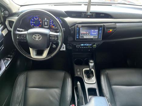 TOYOTA Hilux Caminhonete 2.7 16V 4P SR CABINE DUPLA AUTOM�TICO, Foto 10