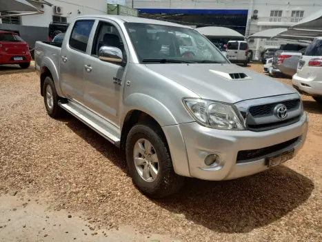 TOYOTA Hilux Caminhonete 3.0 4P 4X4 SRV TURBO DIESEL CABINE DUPLA, Foto 3