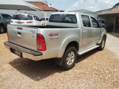 TOYOTA Hilux Caminhonete 3.0 4P 4X4 SRV TURBO DIESEL CABINE DUPLA, Foto 2