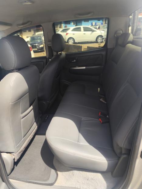 TOYOTA Hilux Caminhonete 3.0 16V 4P 4X4 SRV TURBO DIESEL CABINE DUPLA AUTOM�TICO, Foto 5