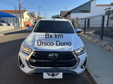 TOYOTA Hilux Caminhonete 2.8 16V SRX 4X4 DIESEL CABINE DUPLA AUTOM�TICO, Foto 1