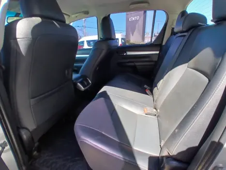 TOYOTA Hilux Caminhonete 2.7 16V 4P SRV FLEX CABINE DUPLA AUTOM�TICO, Foto 11