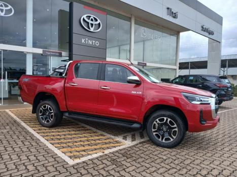 TOYOTA Hilux Caminhonete 2.8 16V SRX 4X4 DIESEL CABINE DUPLA AUTOM�TICO, Foto 4