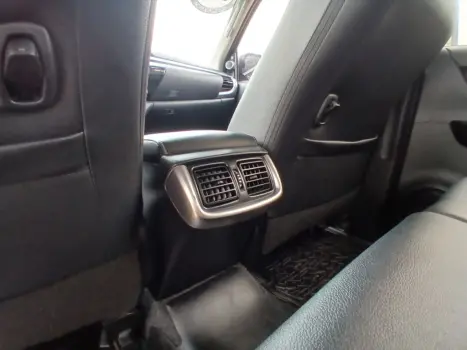 TOYOTA Hilux Caminhonete 2.8 16V SRX 4X4 DIESEL CABINE DUPLA AUTOM�TICO, Foto 12