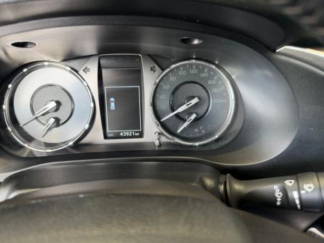 TOYOTA Hilux Caminhonete 2.8 16V SRX PLUS 4X4 TURBO DIESEL CABINE DUPLA AUTOM�TICO, Foto 9
