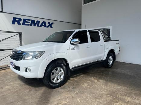 TOYOTA Hilux Caminhonete 2.7 16V 4P SR CABINE DUPLA AUTOM�TICO, Foto 2