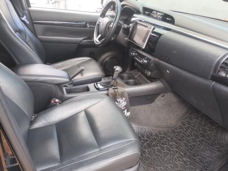 TOYOTA Hilux Caminhonete 2.8 16V SRX 4X4 DIESEL CABINE DUPLA AUTOM�TICO, Foto 6