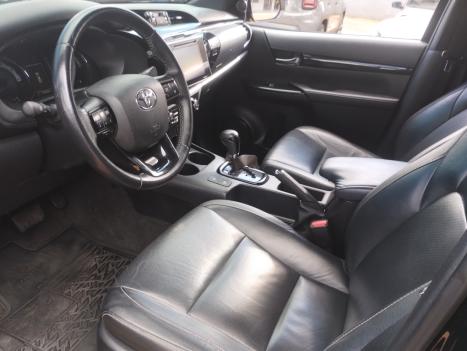 TOYOTA Hilux Caminhonete 2.8 16V SRX 4X4 DIESEL CABINE DUPLA AUTOM�TICO, Foto 7