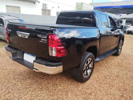 TOYOTA Hilux Caminhonete 2.8 16V SRX 4X4 DIESEL CABINE DUPLA AUTOM�TICO, Foto 4