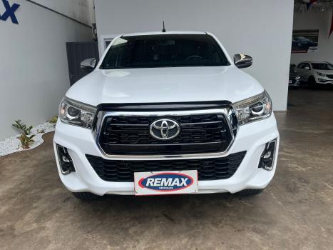 TOYOTA Hilux Caminhonete 2.8 16V SRX 50 ANOS 4X4 TURBO DIESEL CABINE DUPLA AUTOM�TICO, Foto 8