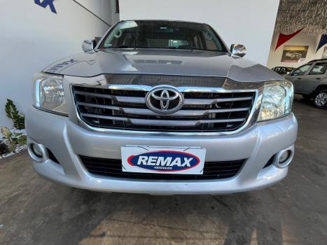 TOYOTA Hilux Caminhonete 2.7 16V 4P SRV FLEX 4X4  CABINE DUPLA AUTOM�TICO, Foto 3