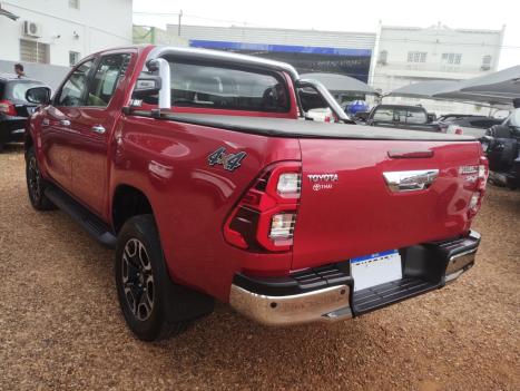 TOYOTA Hilux Caminhonete 2.8 16V SRX 4X4 TURBO DIESEL CABINE DUPLA AUTOM�TICO, Foto 4