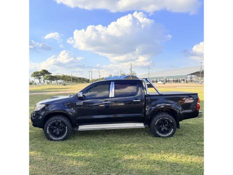 TOYOTA Hilux Caminhonete 3.0 16V 4P 4X4 SRV TURBO DIESEL CABINE DUPLA AUTOM�TICO, Foto 2