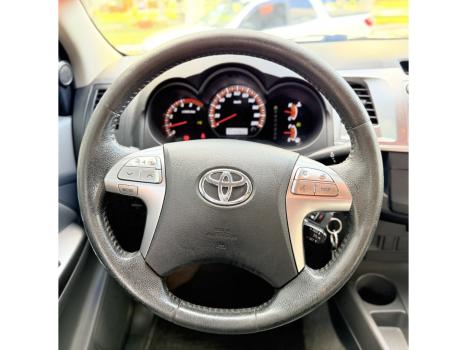 TOYOTA Hilux Caminhonete 3.0 16V 4P 4X4 SRV TURBO DIESEL CABINE DUPLA AUTOM�TICO, Foto 13