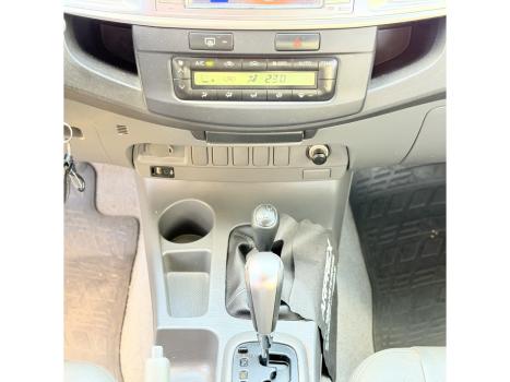 TOYOTA Hilux Caminhonete 3.0 16V 4P 4X4 SRV TURBO DIESEL CABINE DUPLA AUTOM�TICO, Foto 19