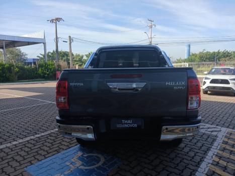 TOYOTA Hilux Caminhonete 2.8 16V SRV 4X4 DIESEL CABINE DUPLA AUTOM�TICO, Foto 6