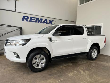 TOYOTA Hilux Caminhonete 2.7 16V 4P SR FLEX CABINE DUPLA AUTOM�TICO, Foto 4