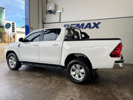 TOYOTA Hilux Caminhonete 2.7 16V 4P SR FLEX CABINE DUPLA AUTOM�TICO, Foto 12