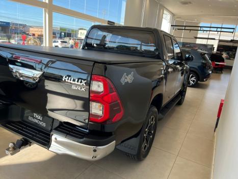 TOYOTA Hilux Caminhonete 2.8 16V SRX 4X4 DIESEL CABINE DUPLA AUTOM�TICO, Foto 6